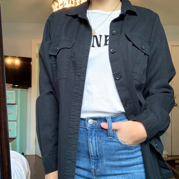 Black button down shirt - Picture 2 of 3